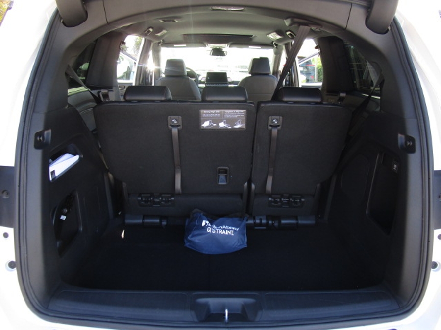 New 2026 Honda Odyssey Sport - BraunAbility Side Entry In Floor Automatic Ramp