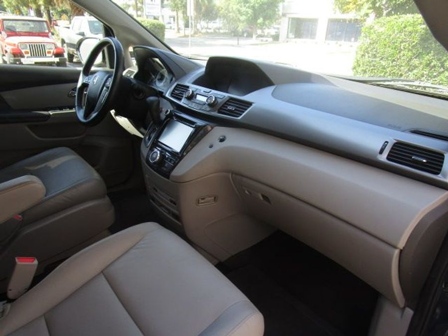 Used 2016 Honda Odyssey Touring - VMI Side Entry Entry In Floor Automatic Ramp