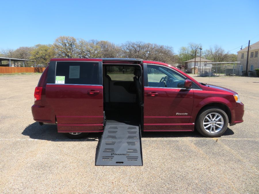 Texas Handicap Vans for Sale [New & Used Wheelchair Vans] MobilityWorks