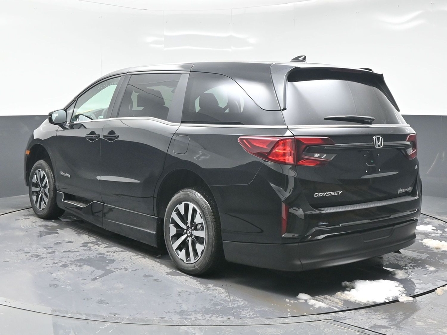 New 2026 Honda Odyssey EX-L - BraunAbility Side Entry Entry In Floor Automatic Ramp