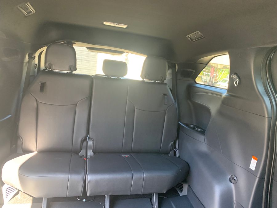 New 2025 Toyota Sienna Hybrid XLE Plus - VMI Side Entry Entry In Floor Automatic Ramp