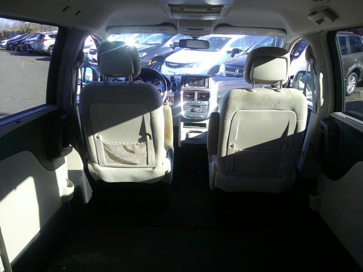 2013 DODGE GRAND CARAVAN - Image 3
