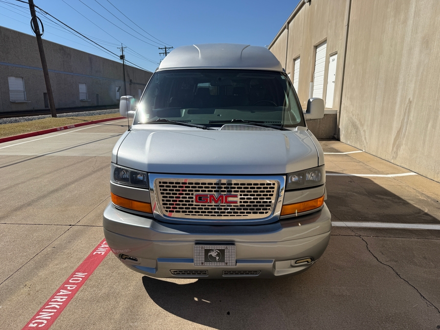 Used 2015 GMC Savana Explorer - Side Entry Entry Lift Automatic Ramp