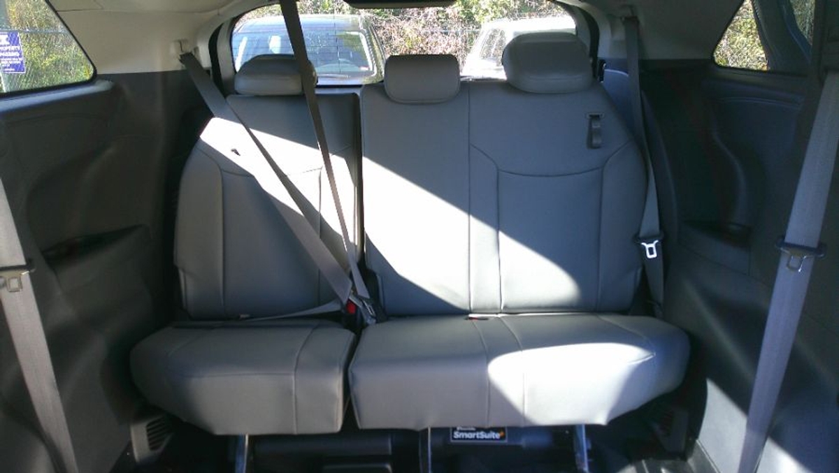 2025 TOYOTA SIENNA - Image 15