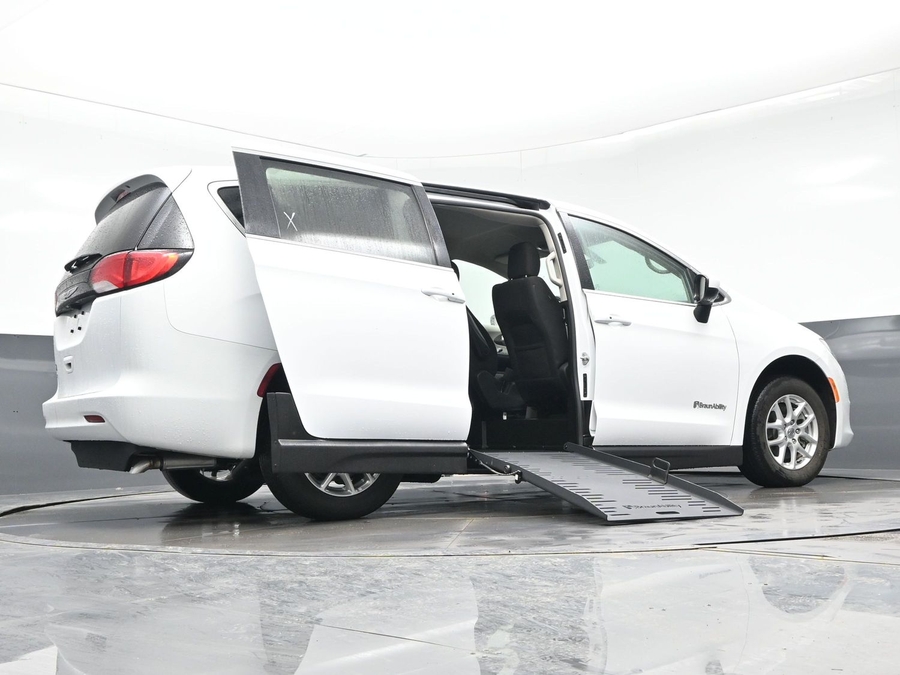Used 2022 Chrysler Voyager LX - BraunAbility Side Entry Entry Fold Out Manual Ramp