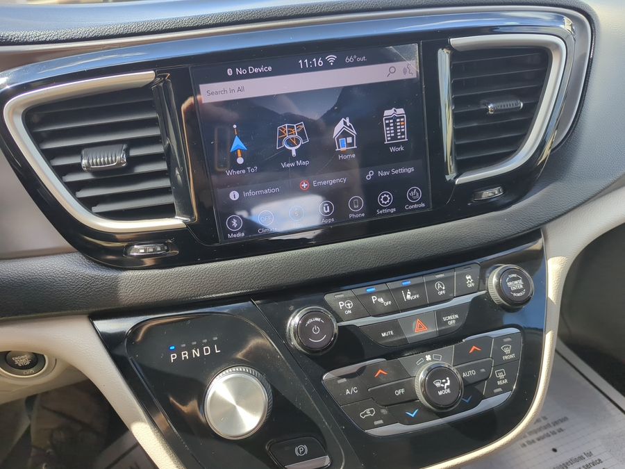 Used 2020 Chrysler Pacifica Touring L Plus - BraunAbility Side Entry In Floor Automatic Ramp