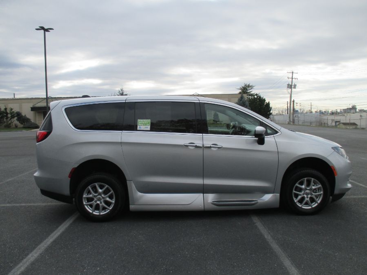 2022 CHRYSLER VOYAGER - Image 7