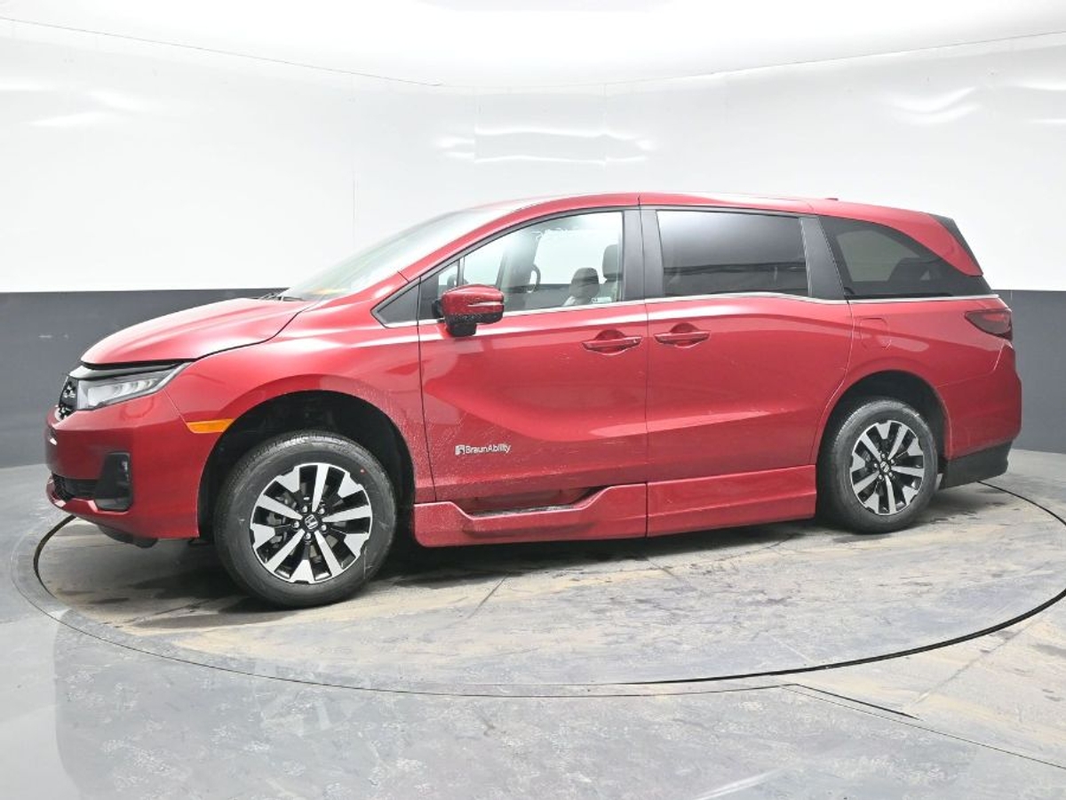 2026 Honda Odyssey EX-L's photo