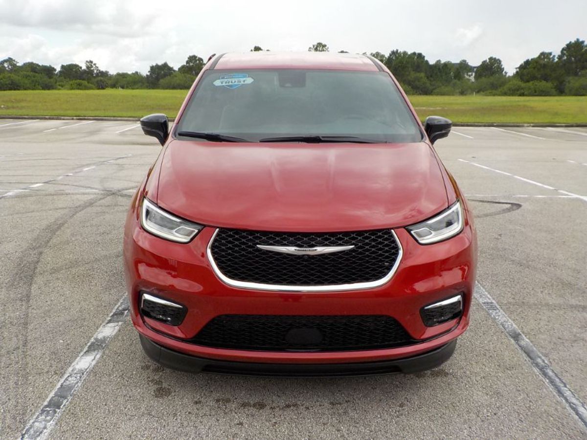 2025 CHRYSLER PACIFICA - Image 27