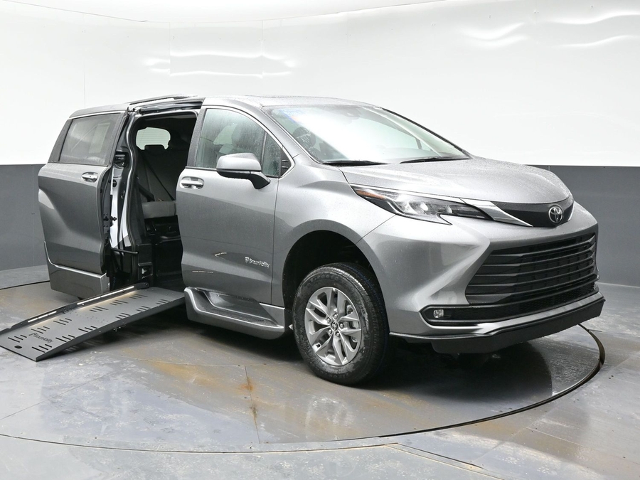 Grey Toyota Sienna with Side Entry Automatic Fold Out ramp