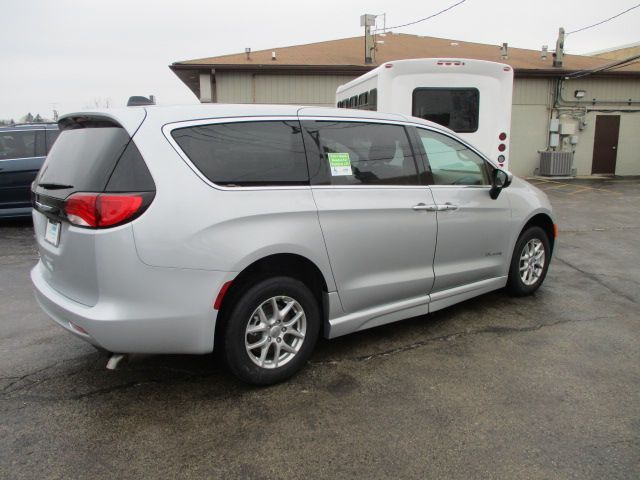 2022 CHRYSLER VOYAGER - Image 6