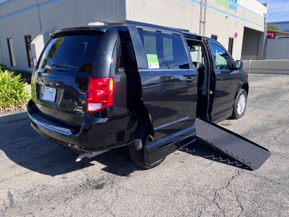 2019 DODGE GRAND CARAVAN - Image 7