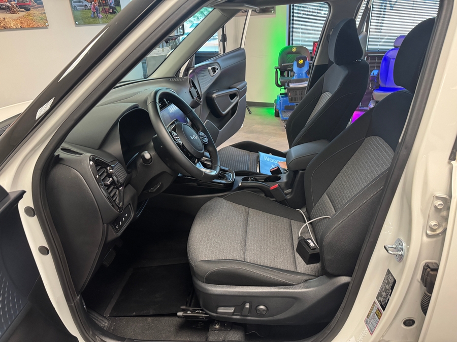 Used 2024 Kia Soul EX - Freedom Rear Entry Fold Out Automatic Ramp