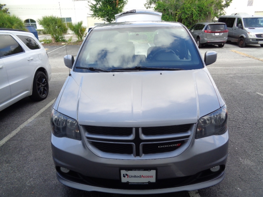 Used 2018 Dodge Grand Caravan SE Plus - AMS Rear Entry Fold Out Manual Ramp