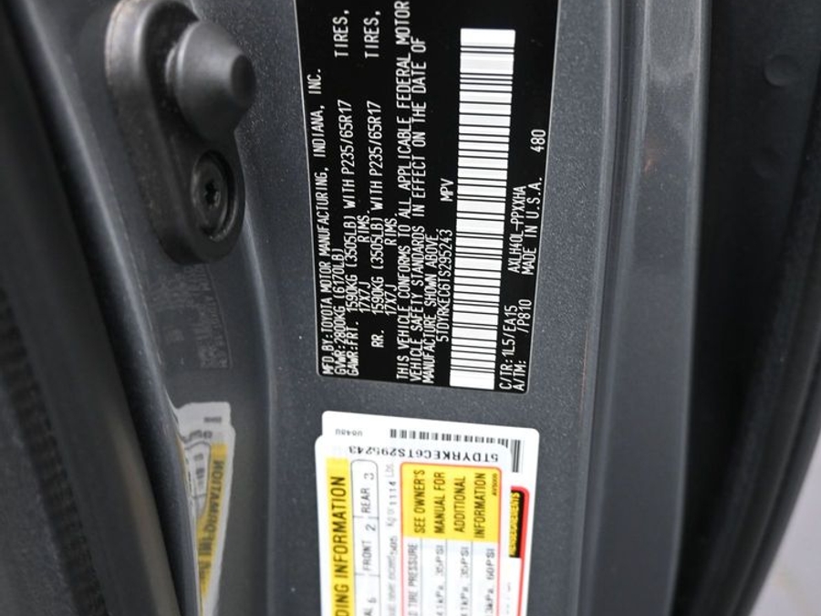 2026 Toyota Sienna XLE - Photo 25