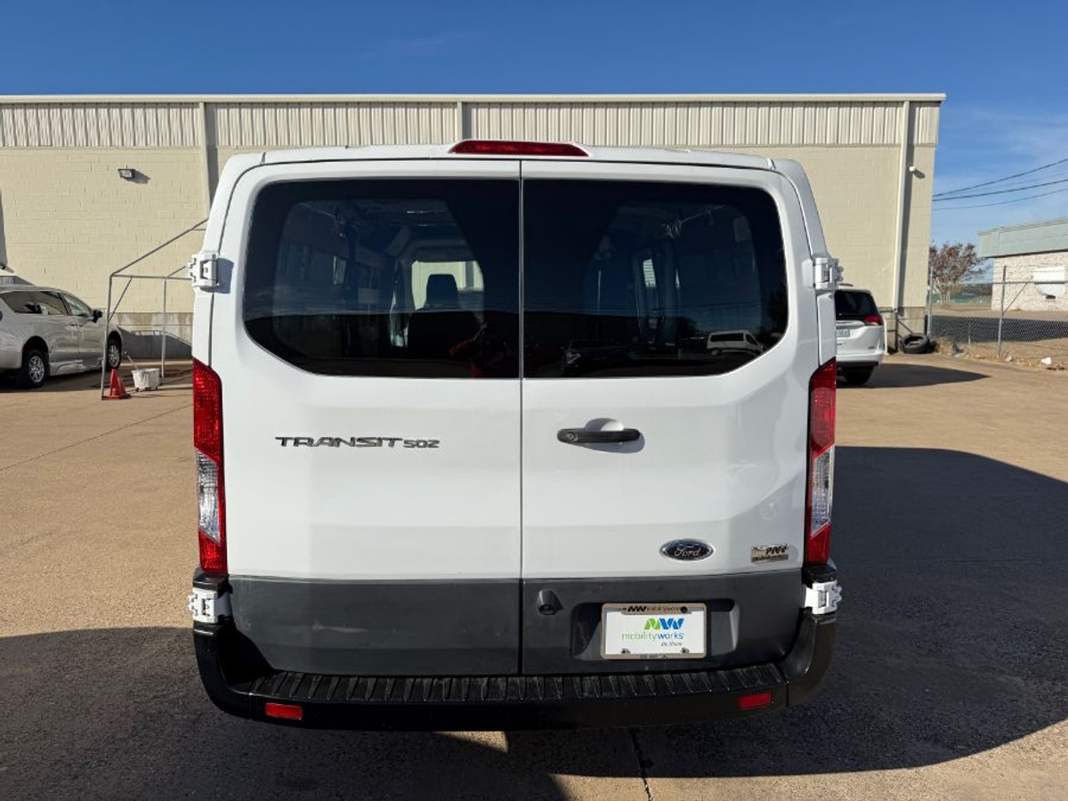 White Ford T250 image number 4