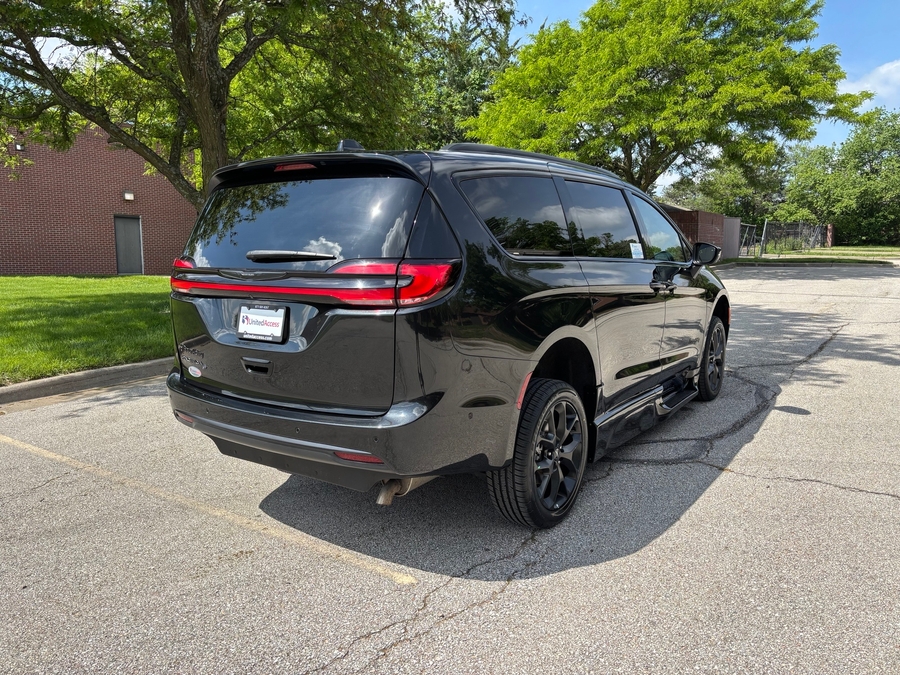 Used 2023 Chrysler Pacifica Touring L Sport - BraunAbility Side Entry Entry Fold Out Automatic Ramp