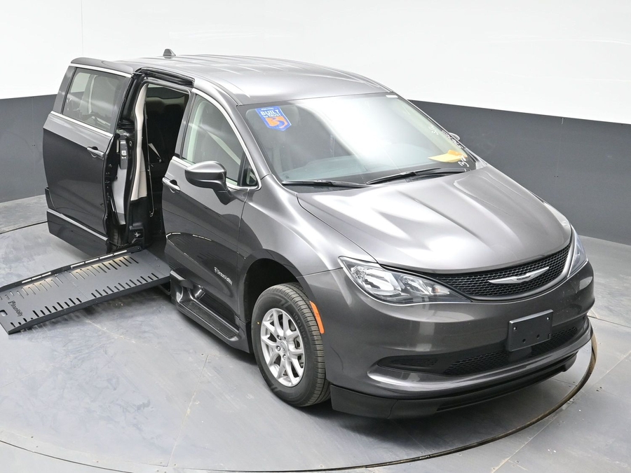 Used 2023 Chrysler Voyager LX - BraunAbility Side Entry Fold Out Automatic Ramp