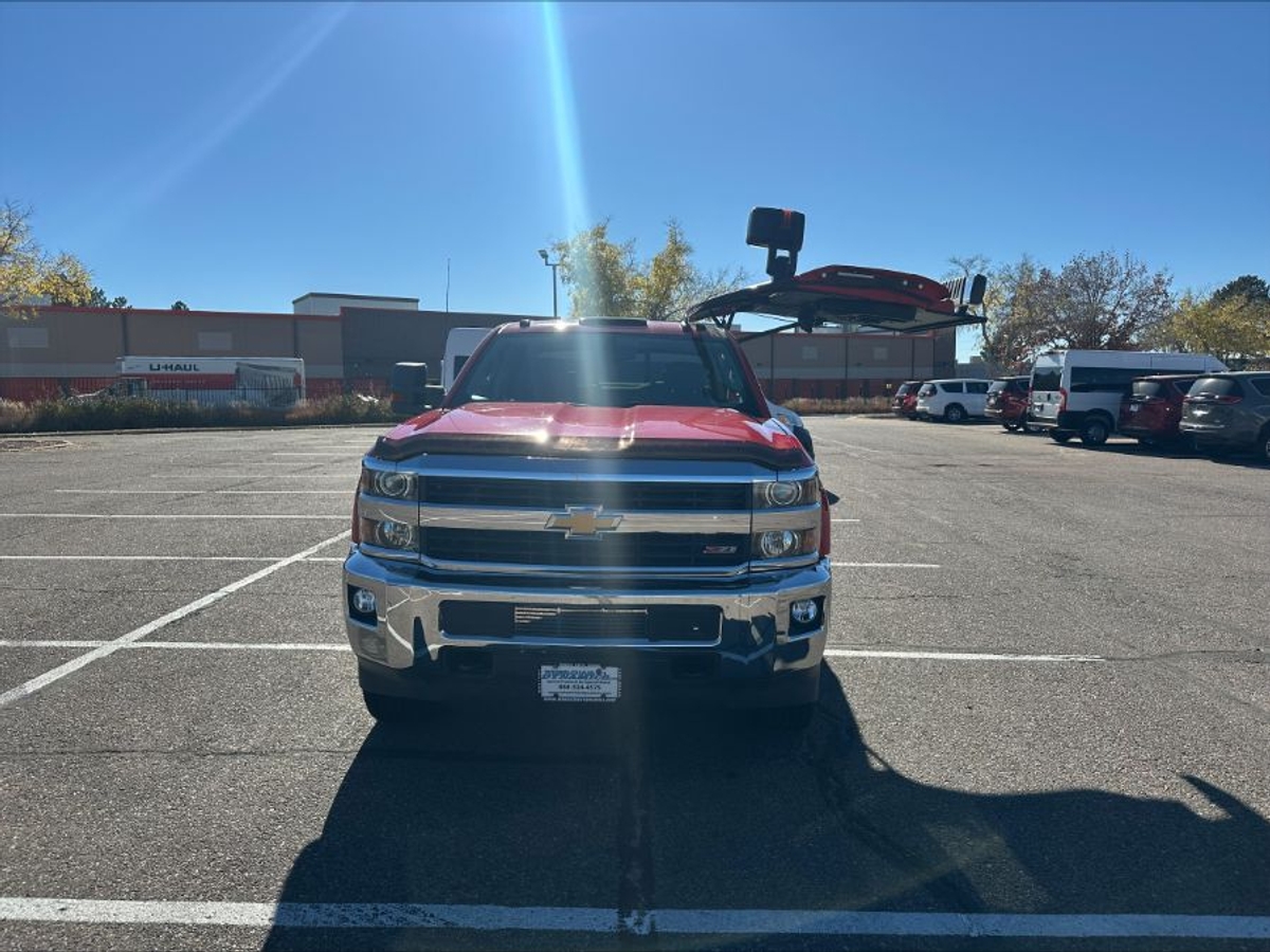 2016 CHEVROLET SILVERADO - Image 16