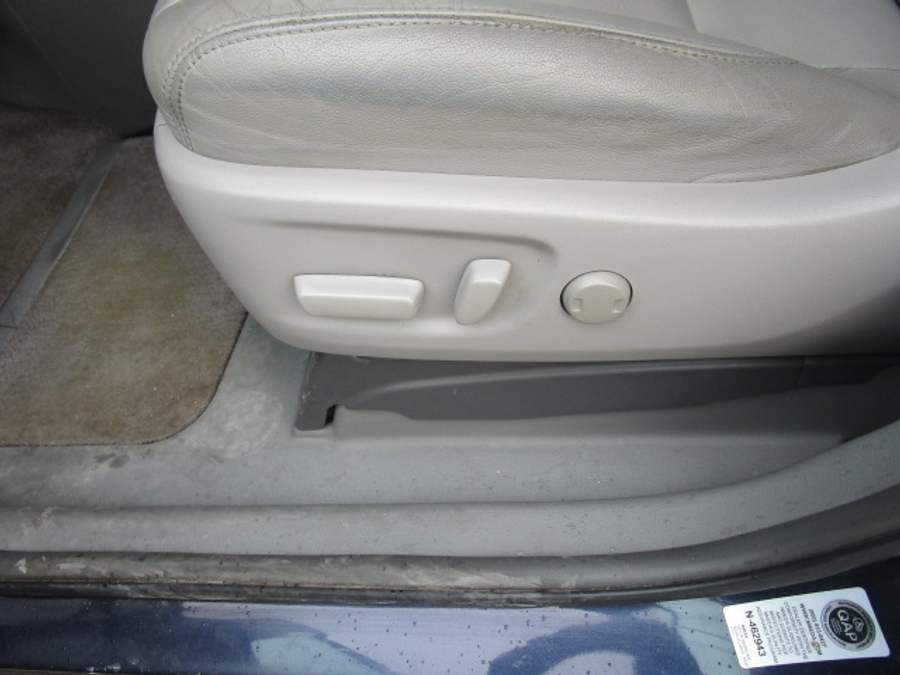 Used 2018 Toyota Sienna XLE Base - VMI Side Entry Entry In Floor Automatic Ramp