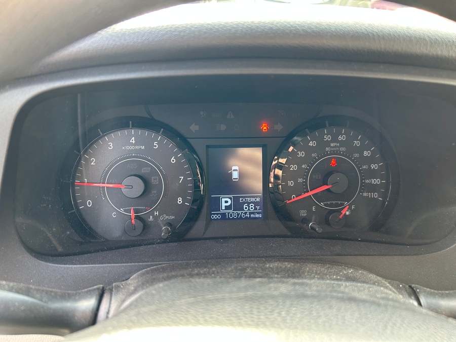 Used 2015 Toyota Sienna LE - VMI Side Entry Entry In Floor Manual Ramp