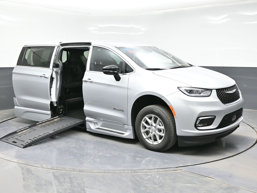 Silver Chrysler Pacifica with Side Entry Automatic Fold Out ramp