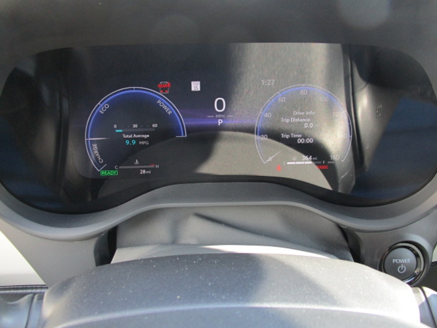 New 2025 Toyota Sienna Hybrid Platinum - BraunAbility Side Entry Entry Fold Out Automatic Ramp