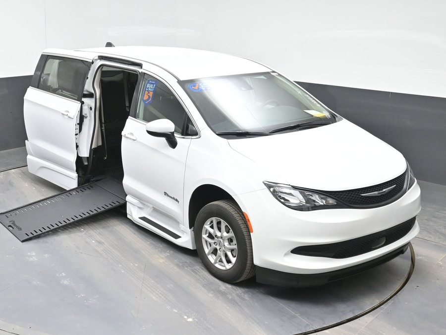 Used 2023 Chrysler Voyager LX - BraunAbility Side Entry Entry In Floor Automatic Ramp