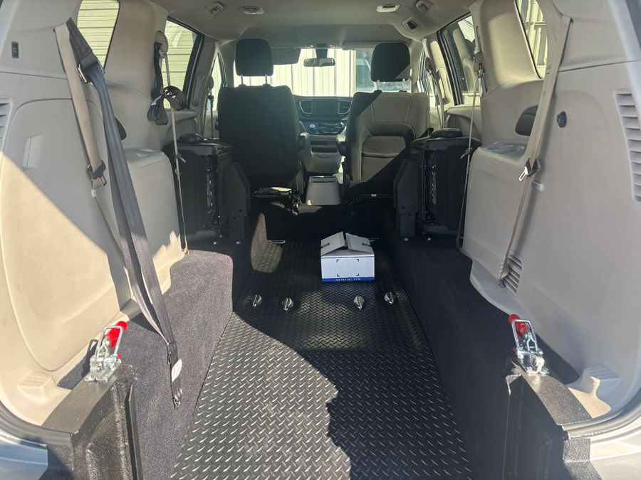 Used 2022 Chrysler Voyager LX - ATS Rear Entry Entry Fold Out Manual Ramp