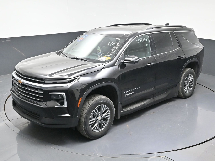 New 2026 Chevrolet Traverse 1LT - BraunAbility Side Entry In Floor Automatic Ramp