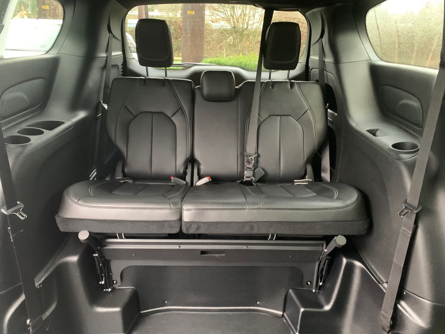 Used 2025 Chrysler Pacifica Select Safety - BraunAbility Side Entry Fold Out Automatic Ramp