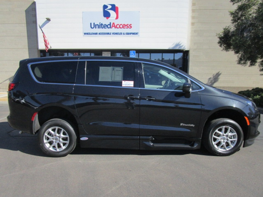 Used 2023 Chrysler Voyager LX - BraunAbility Side Entry Entry Fold Out Automatic Ramp