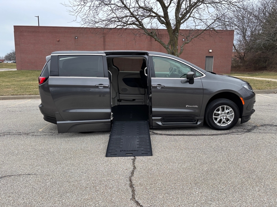 Used 2022 Chrysler Voyager LX - BraunAbility Side Entry Entry Fold Out Automatic Ramp