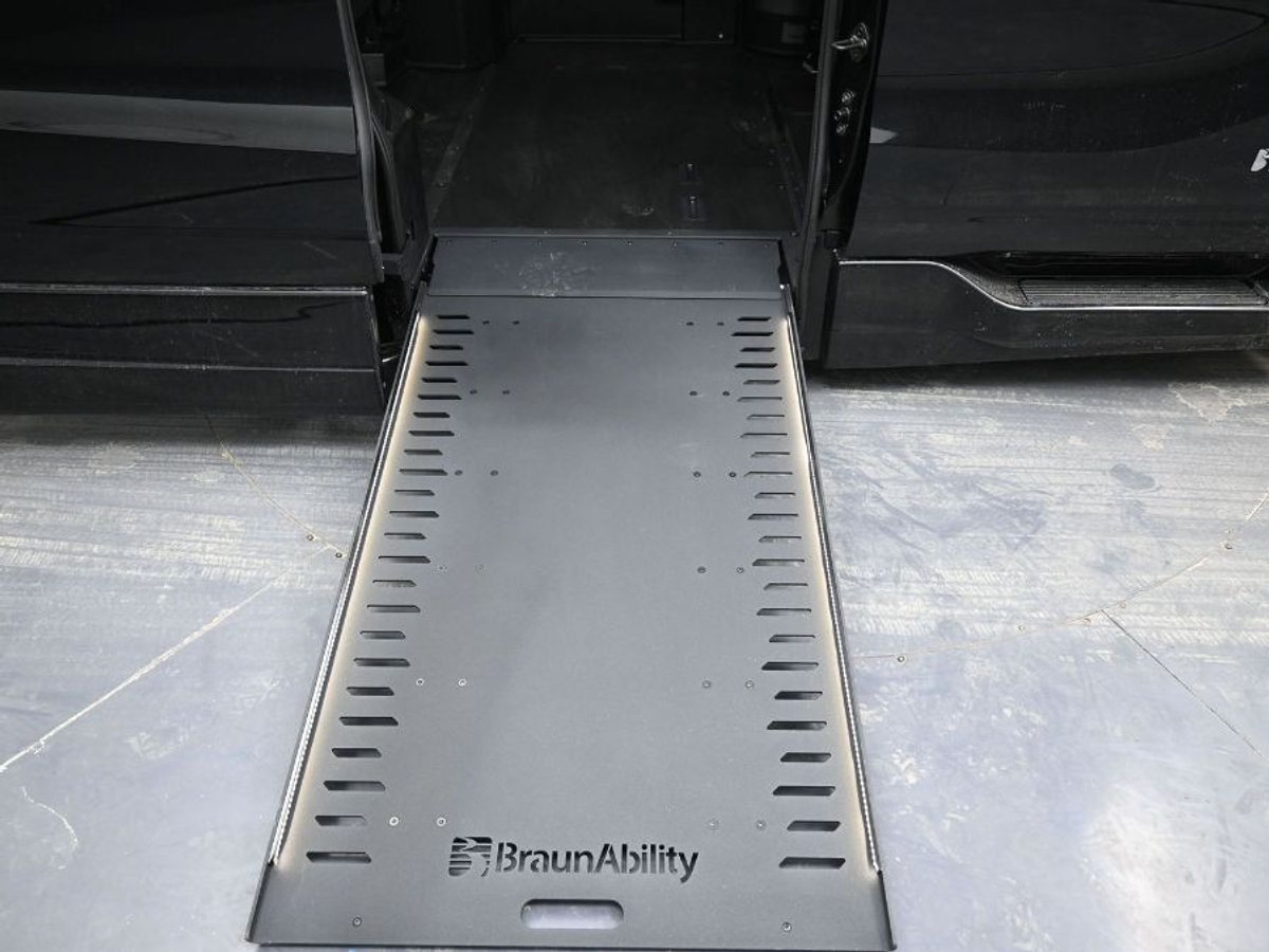 Número de imagen del Honda Odyssey negro 10