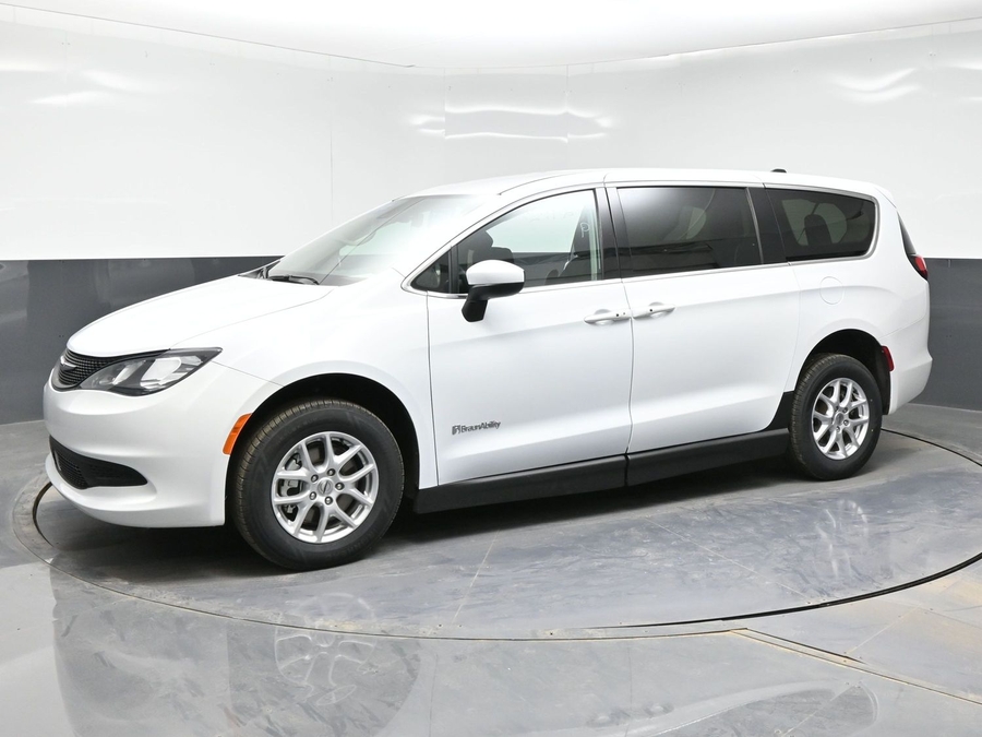 Used 2023 Chrysler Voyager LX - BraunAbility Side Entry Entry Fold Out Manual Ramp