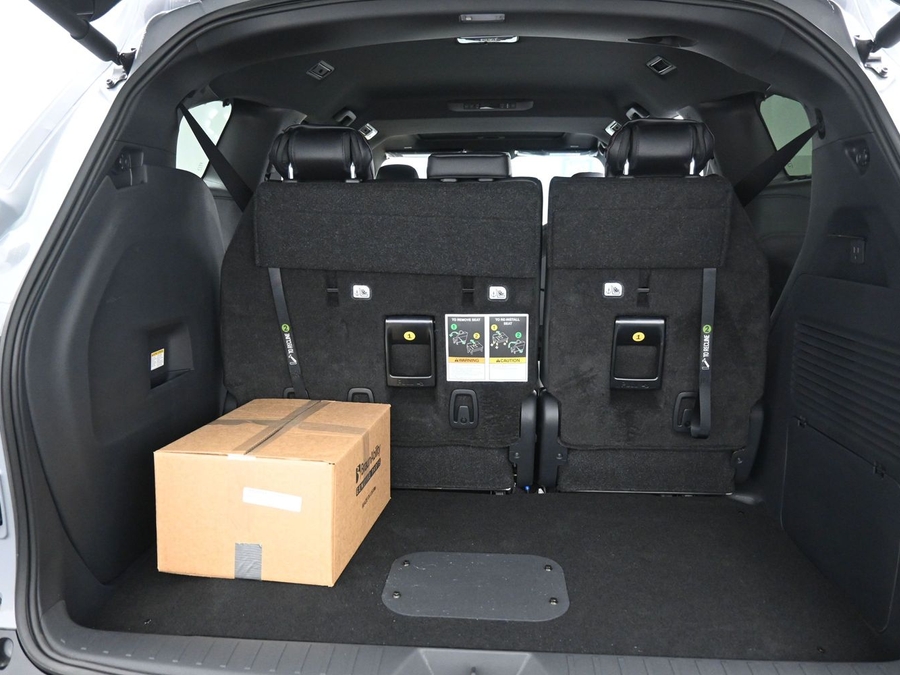 New 2026 Toyota Sienna XSE Sport - BraunAbility Side Entry In Floor Automatic Ramp