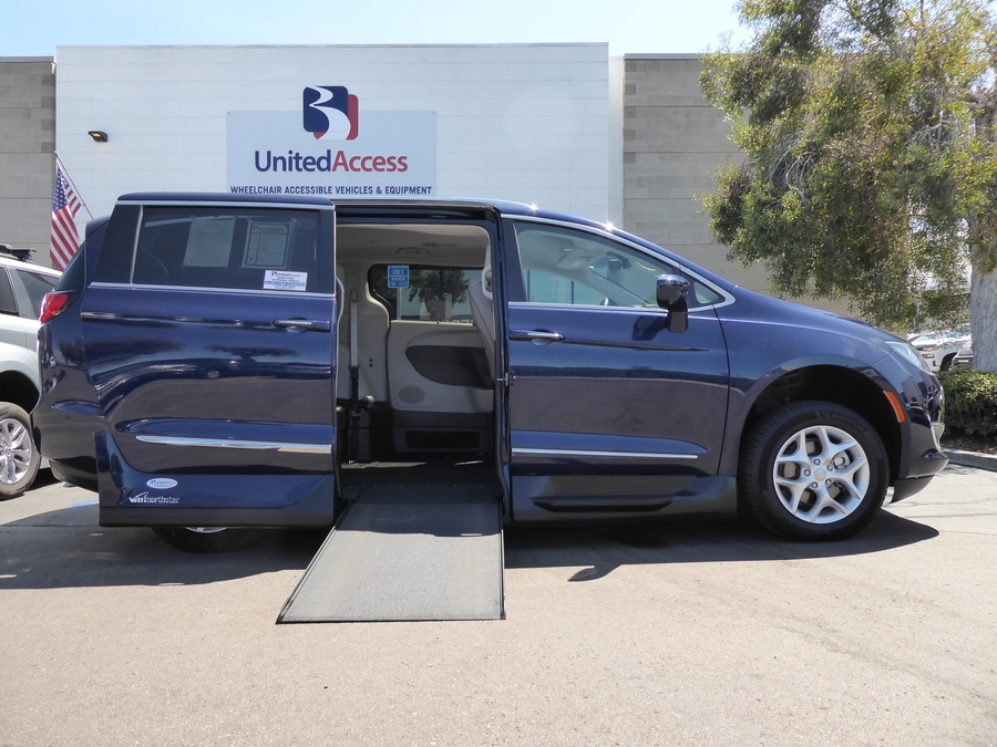 Used 2017 Chrysler Pacifica Touring L Plus - VMI Side Entry In Floor Automatic Ramp