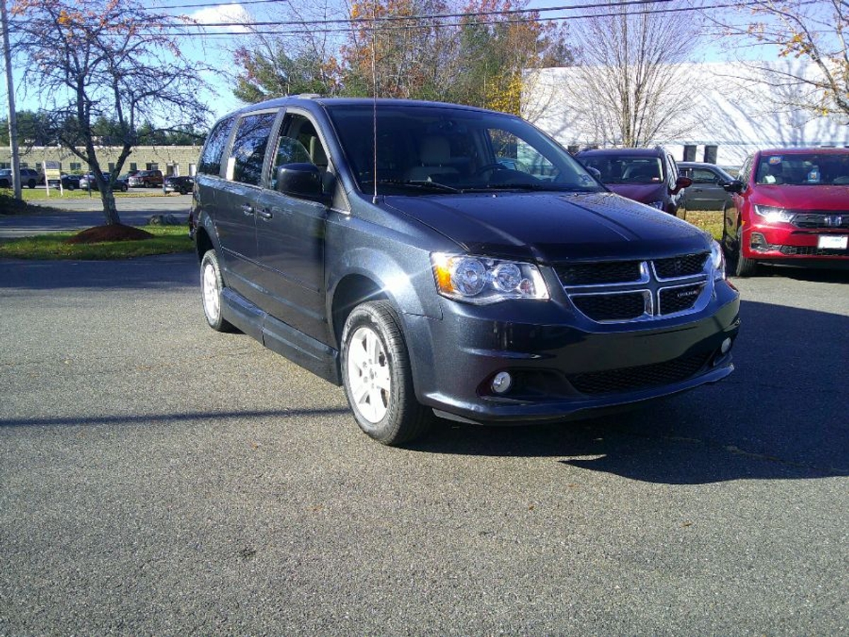 2013 DODGE GRAND CARAVAN - Image 21
