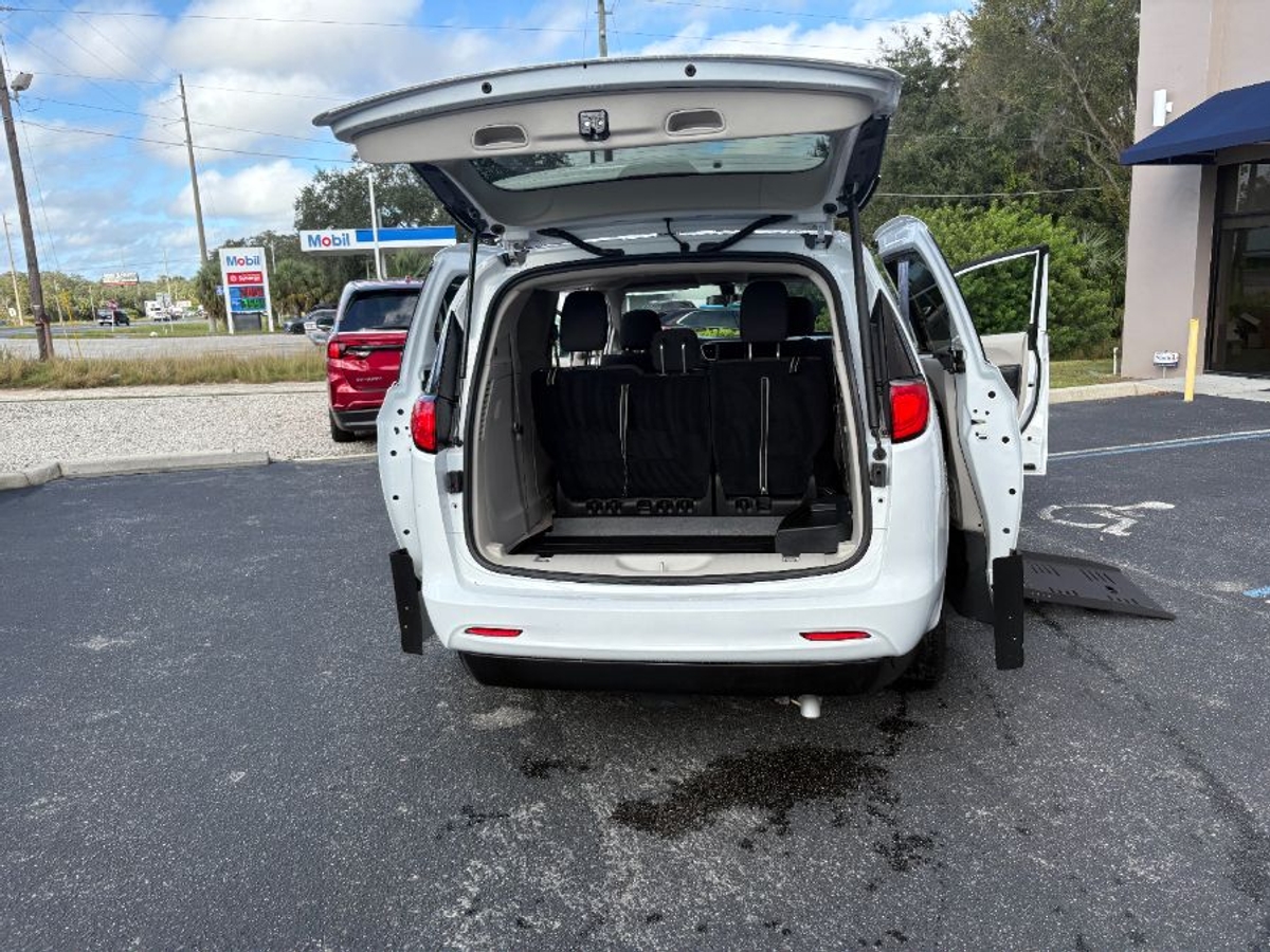 2022 CHRYSLER VOYAGER - Image 6