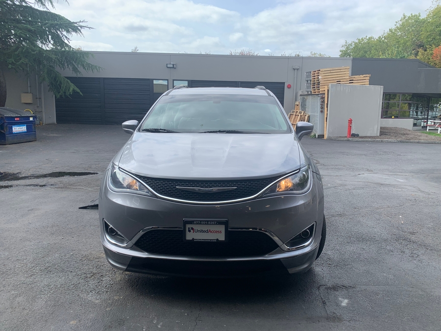 Used 2017 Chrysler Pacifica Touring-L - BraunAbility Side Entry In Floor Automatic Ramp