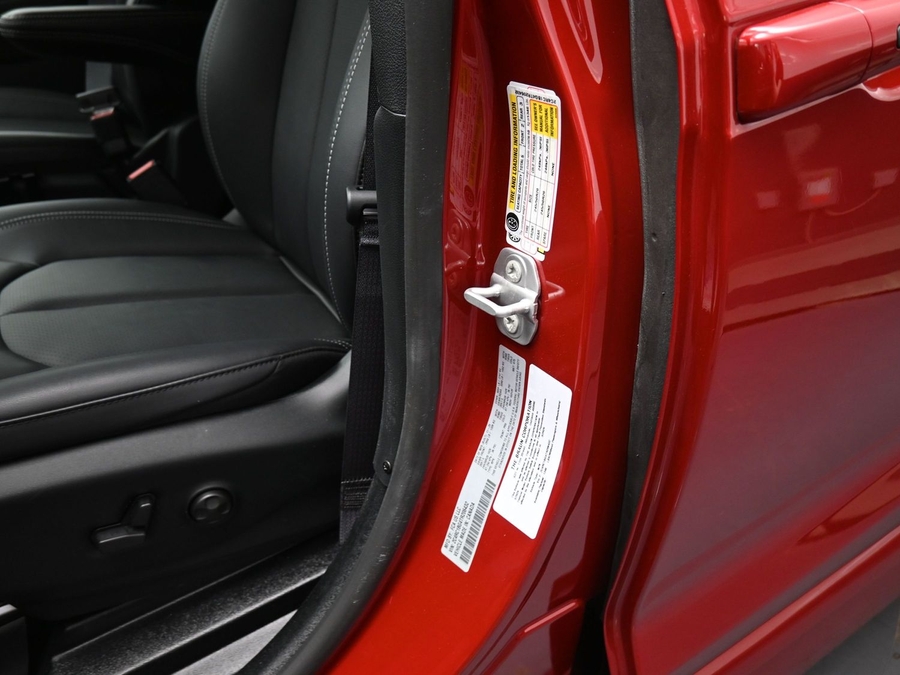 Red Chrysler Pacifica image number 16