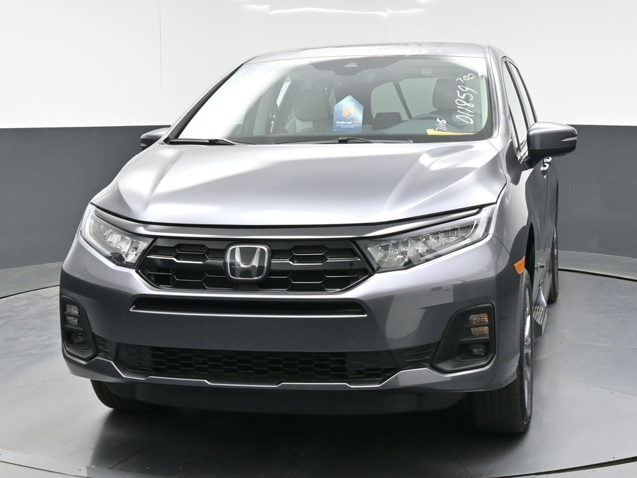New 2026 Honda Odyssey Touring - BraunAbility Side Entry In Floor Automatic Ramp