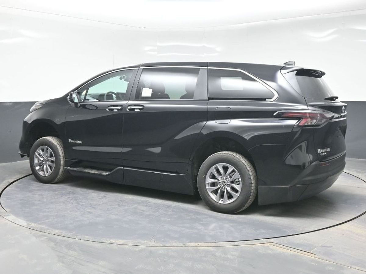 Black Toyota Sienna with Side Entry Automatic In Floor ramp