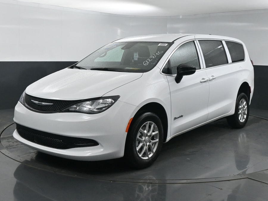 New 2025 Chrysler Voyager LX - BraunAbility Rear Entry Entry Fold Out Manual Ramp