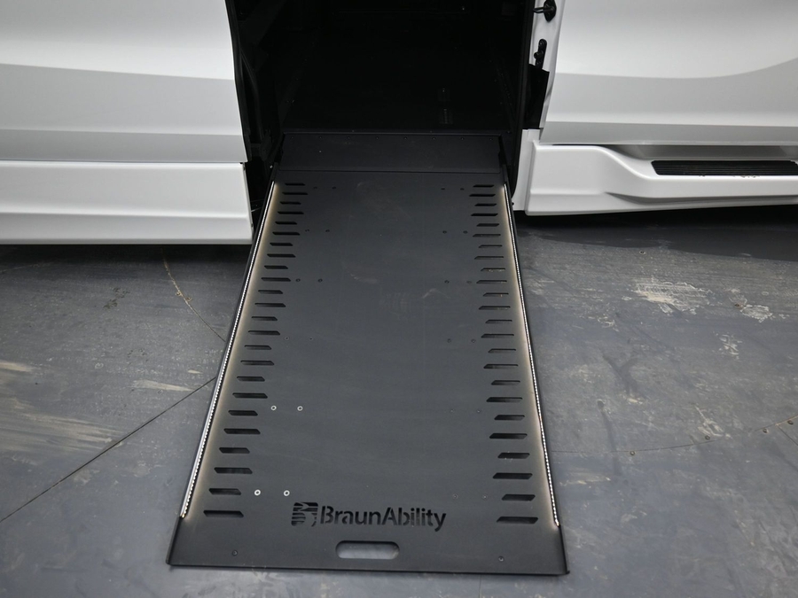 New 2026 Honda Odyssey EX-L - BraunAbility Side Entry Entry In Floor Automatic Ramp