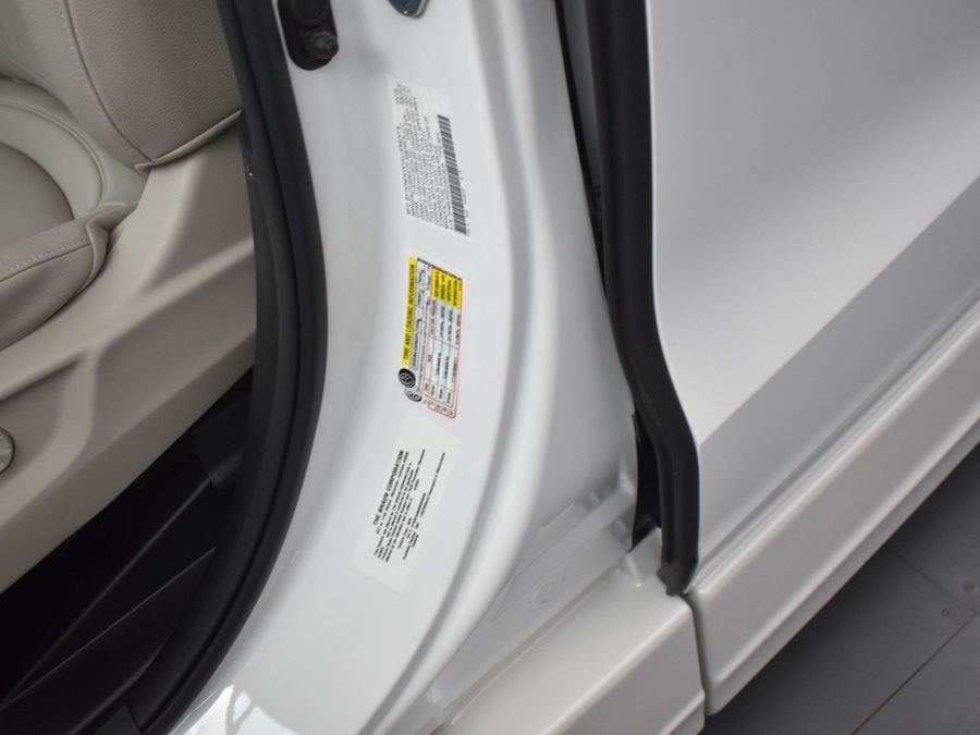 New 2025 Honda Odyssey EX-L - BraunAbility Side Entry Entry In Floor Automatic Ramp