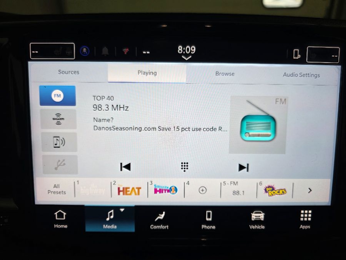 2025 CHRYSLER PACIFICA - Image 20