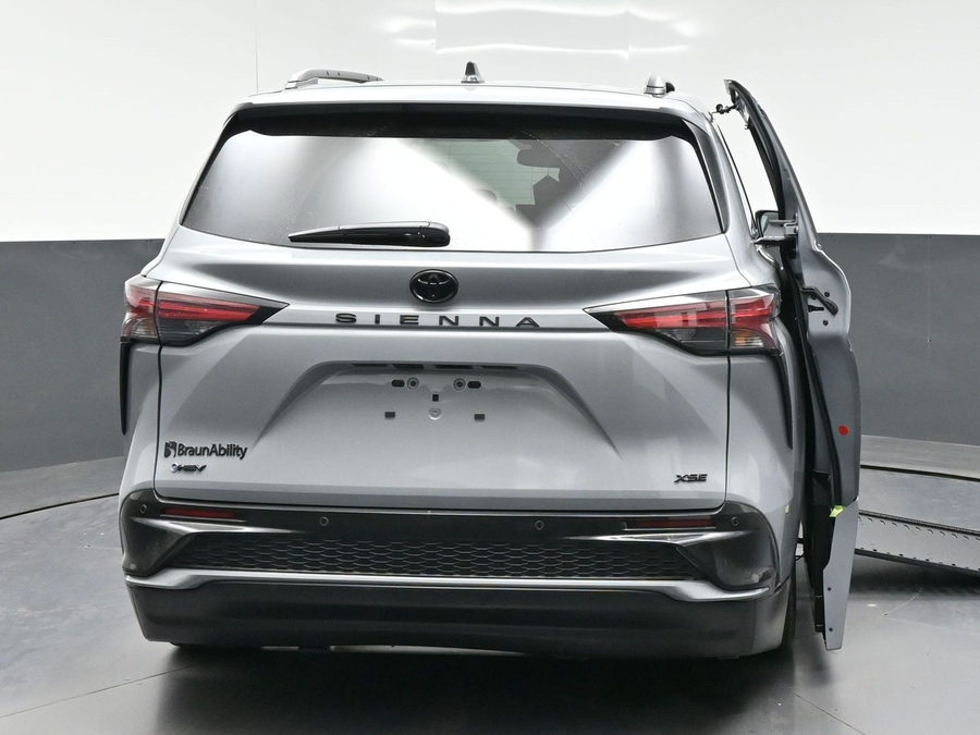 New 2026 Toyota Sienna Hybrid XSE Sport - BraunAbility Side Entry In Floor Automatic Ramp