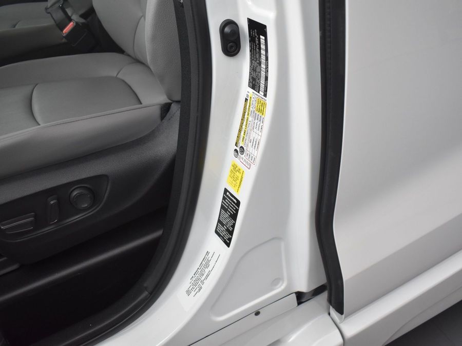 New 2025 Toyota Sienna Hybrid XLE Plus - BraunAbility Side Entry Entry Fold Out Automatic Ramp
