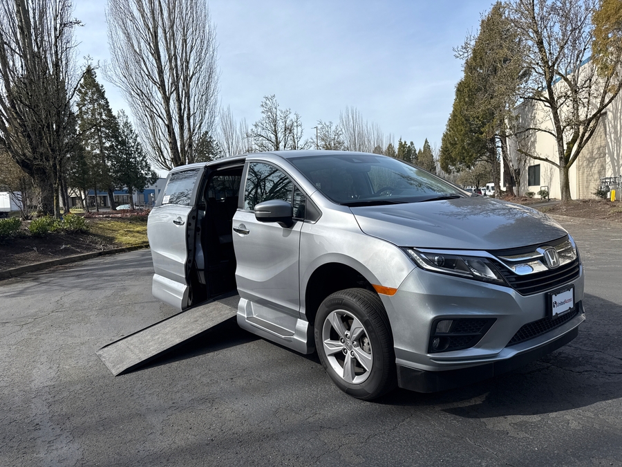 Used 2020 Honda Odyssey EX-L - VMI Side Entry Entry In Floor Automatic Ramp